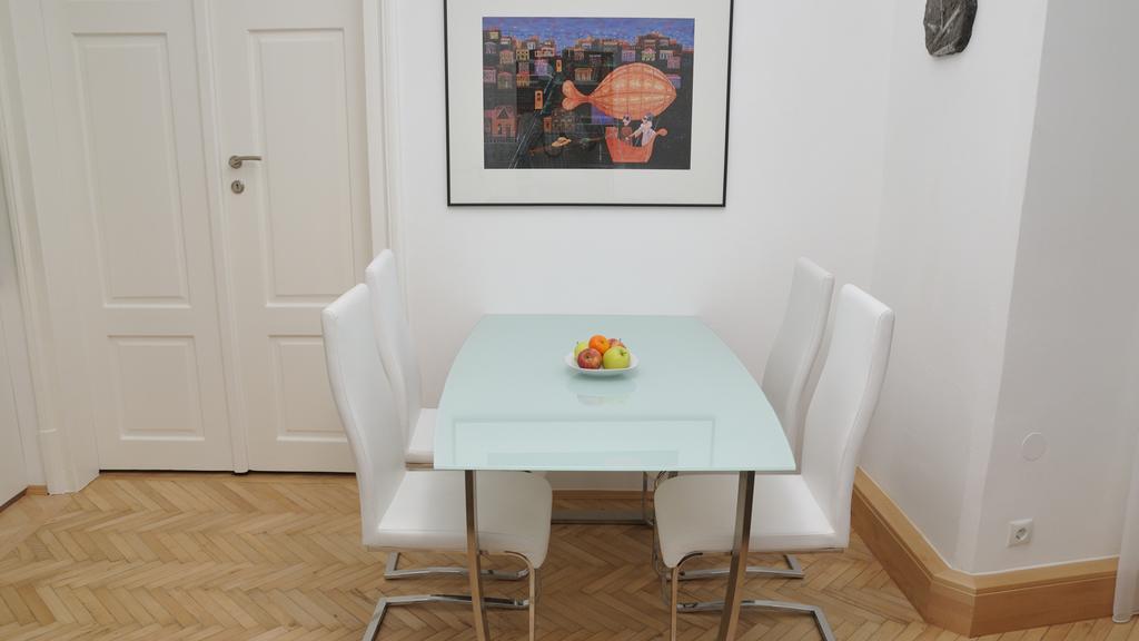 City De Lights Graz Room photo
